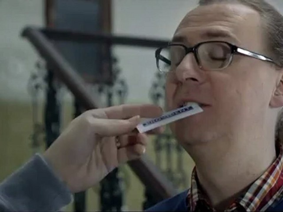 Provident reklama 2011 - Peníze na nový počítač (plná verze)