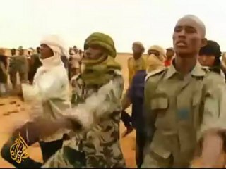 Mali Islamist group seizes key town