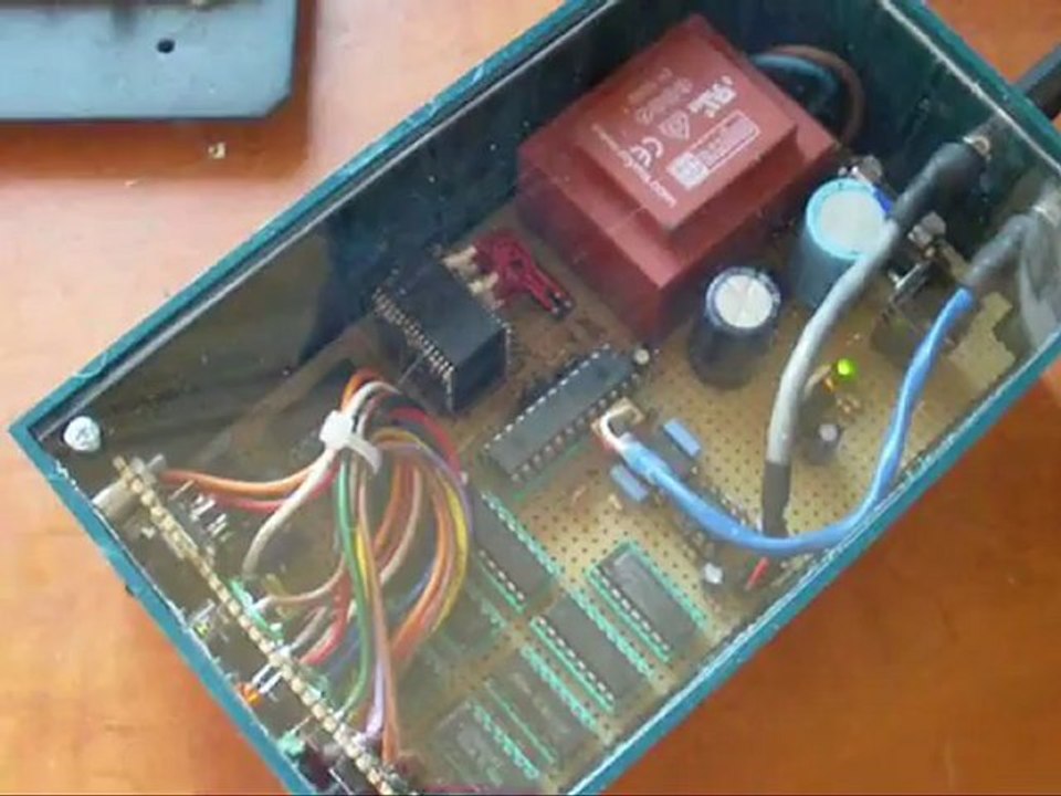 analog converter AD7569, convertisseur analogique, conversor analogo