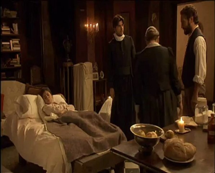 TRISTAN Y GONZALO ROSARIO ASOMBRADOS CON MARIA ESDPV 04-09-2012