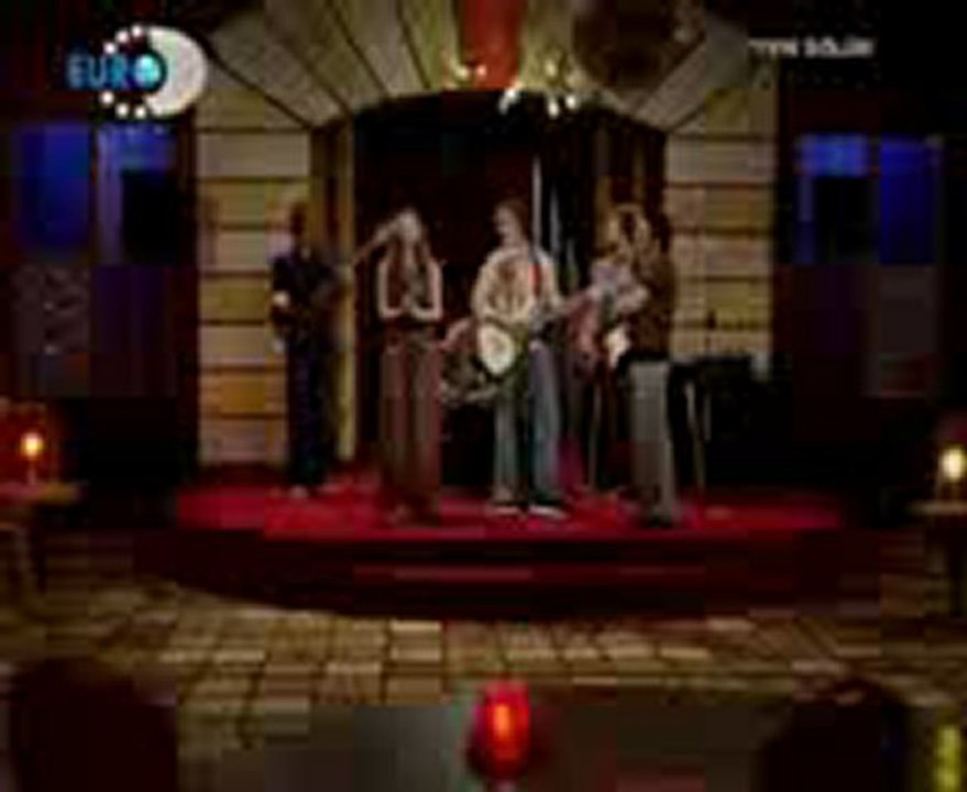 oyle bir gecer zaman ki mete ve jale yalnizlar rihtimi www.42-SesLiMehmeTcik.Com