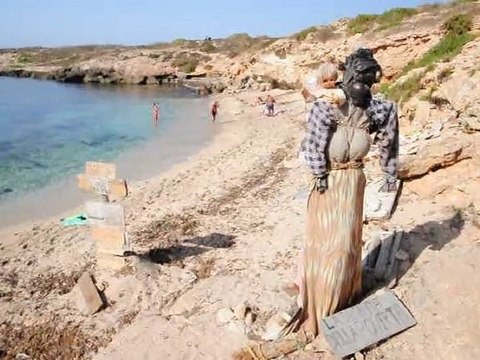 GIOV.16-8-12 LAMPEDUSA, TREK DA CALA CRETA A PORTO VECCHIO.