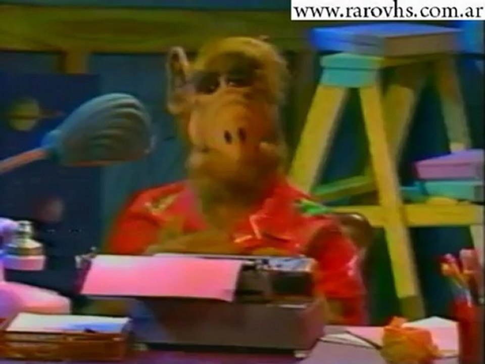 ALF presenta su dibujo animado