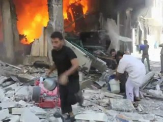 Shelling and fire as Syria's Aleppo is bombarded
