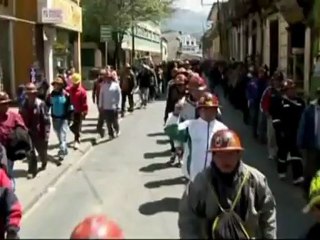 Miners and police clash in Bolivia