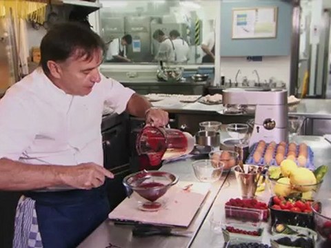 Raymond Blanc's Kitchen Secrets S02E07 Summer Fruits