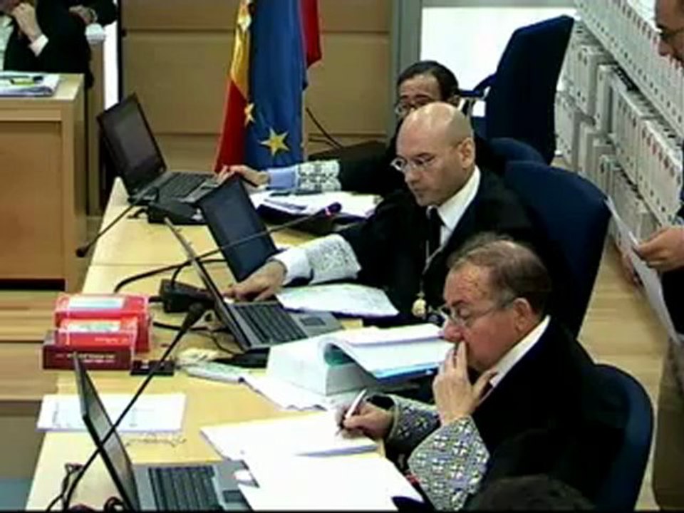 Declaración de los peritos f-37053-v y x-01636-q. Guardias civiles. Pericial 61