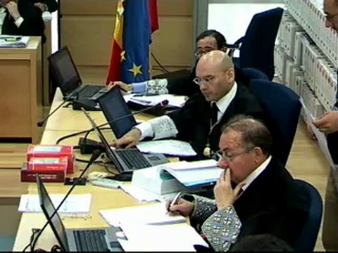 Declaración de los peritos f-37053-v y x-01636-q. Guardias civiles. Pericial 61