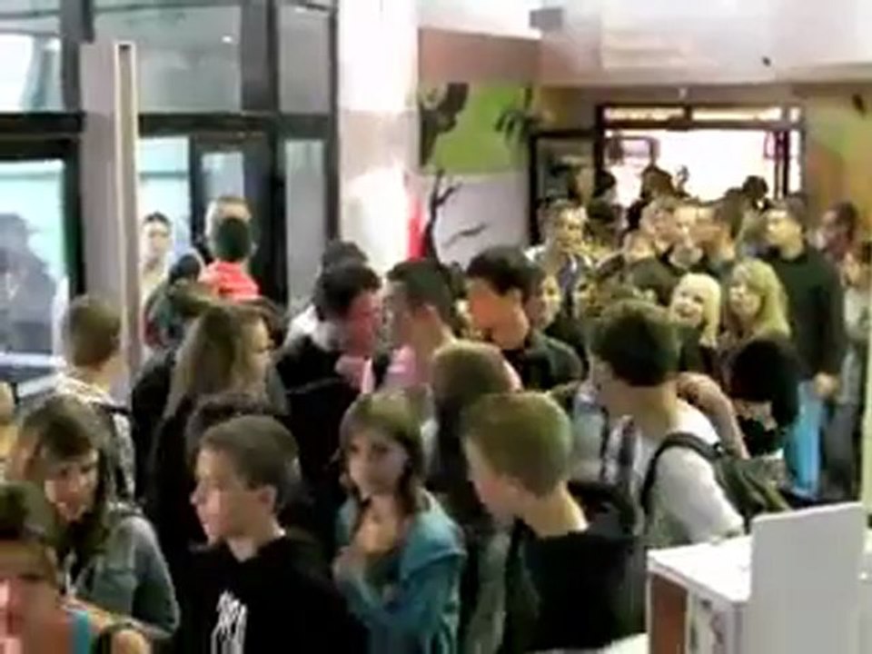 Soirée fluo à l'île verte, à Hirson