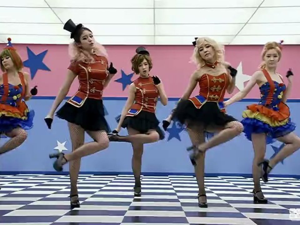 [MV] T-Ara - Sexy Love (Robot Dance Version)