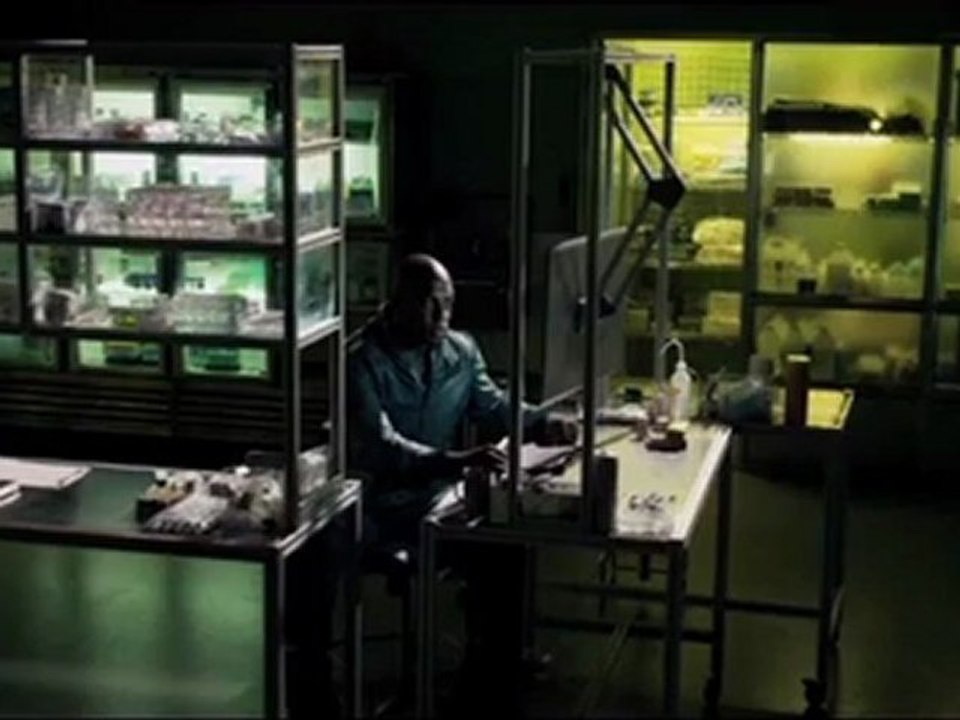 Dredd - Clip - I Am The Law