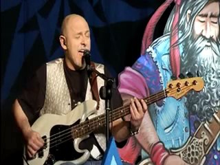 GREENWICH CAVERN - AMERICAN LIFE (AKOUSTIK)