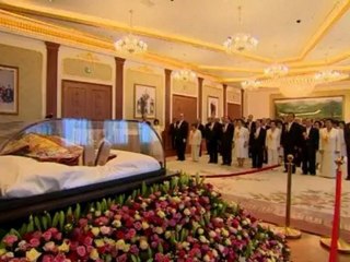 "Moonie" church mourns leader