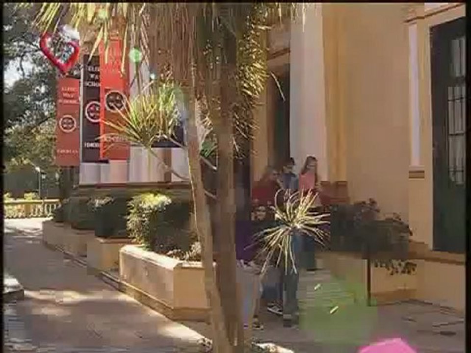 Rebelde Way capitulo 51, Sonia se escabulle