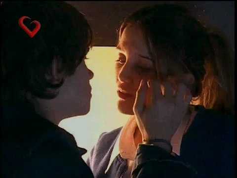 Rebelde Way, caricias furtivas