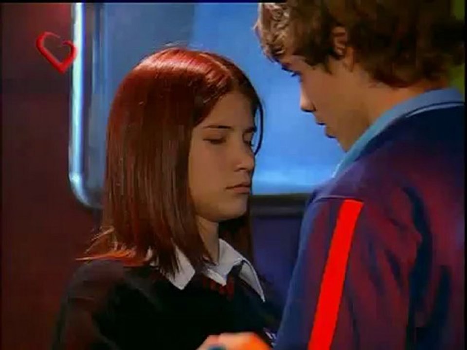 Rebelde Way capitulo 57, Pablo y Marizza bailan en privado