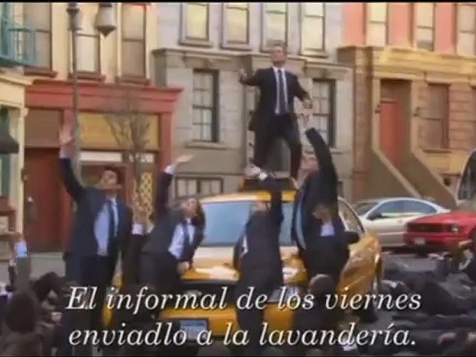 Como conocí a vuestra madre - ¿Chicas o trajes?