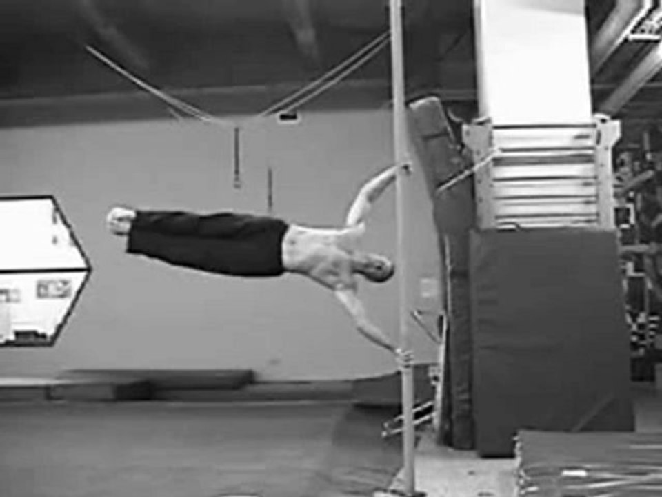 Kaslar Yerçekimine Karşı