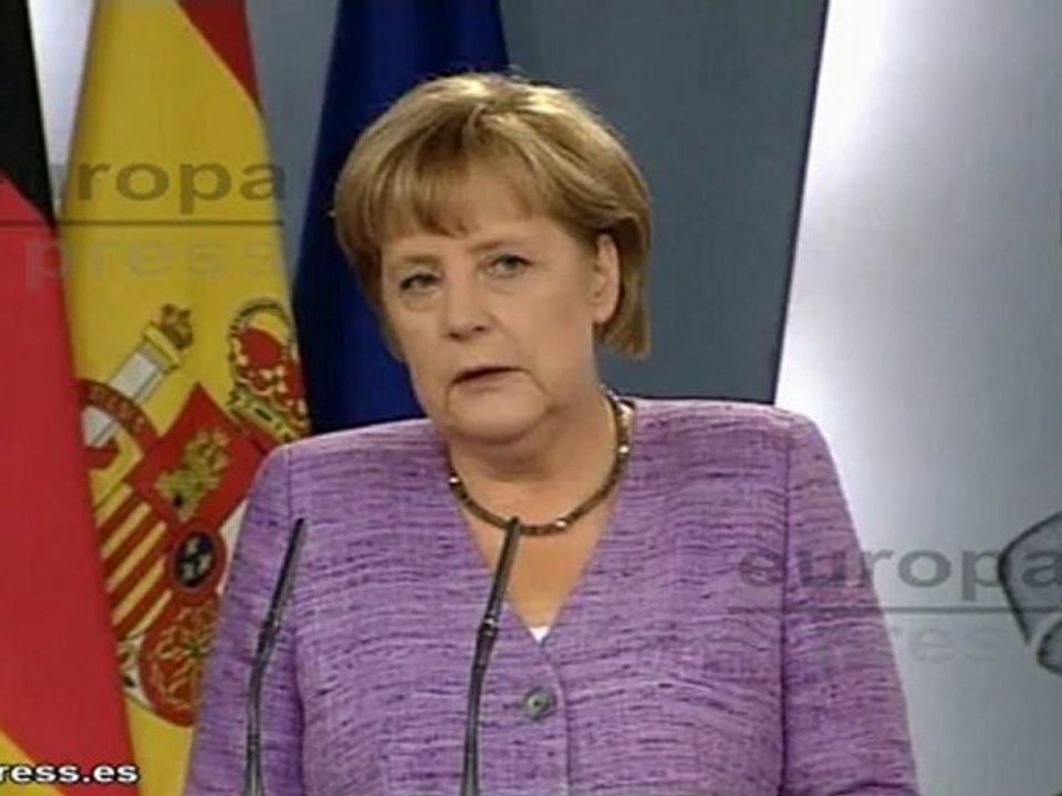 Merkel pide "tiempo" para las reformas de Rajoy