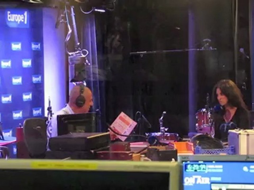 RECYCLING PARTY 2012 CAMELIA JORDANA SUR EUROPE 1 "on connait la musique"