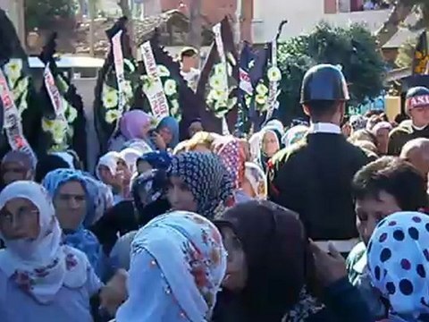 AMASYA ESENÇAY KASABASI ŞEHİT CENAZESİ - 3- haberamasya.com