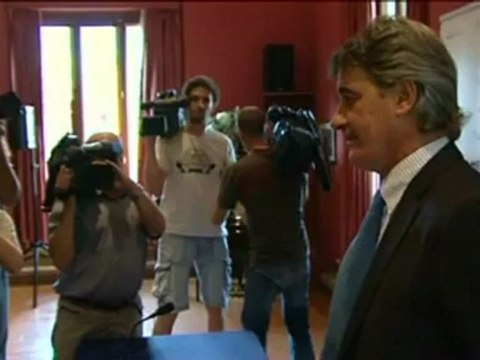 Deportes / Tenis; Los médicos descartan la cirugía para Nadal