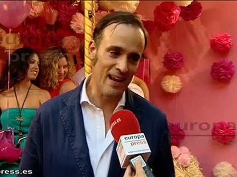 Firmas de moda y perfumes participan en la VFNO