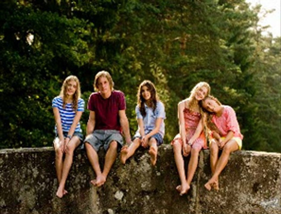 Hanni & Nanni 2 ( 2012) watch online www.hdmoviespool.com