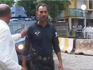 Libération sous caution de la jeune pakistanaise...