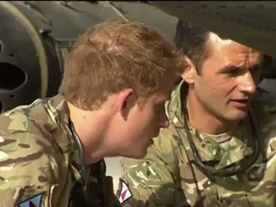 Kampfanzug statt Adamskostüm - Prinz Harry in Afghanistan