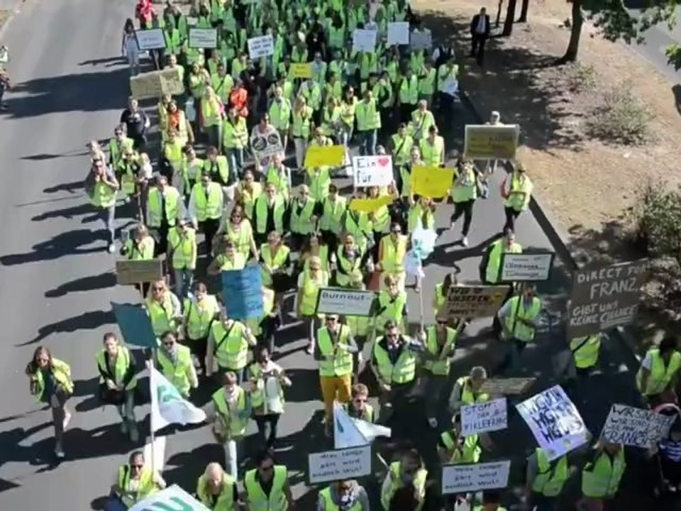 Flugbegleiter-Streik trifft zehntausende Lufthansa-Passagiere