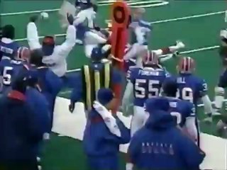 Nate Clements destroys Tom Brady