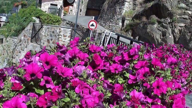 VACANCES 2012 - 23/06 - Géocaching à Encamp + Balade Os de Civis + Mariage