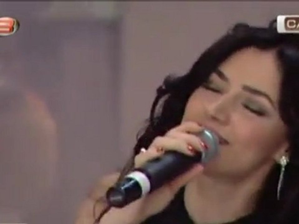 sevcan orhan bahçede yeşil çınar