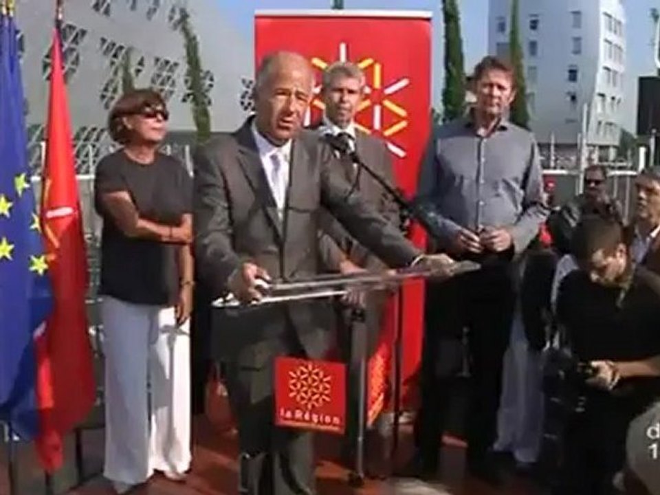 Inauguration de la statue de Georges Frêche à Montpellier