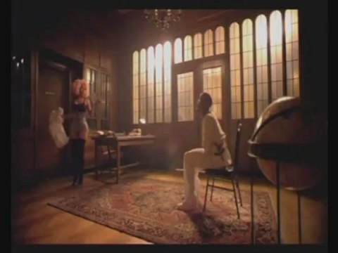 B.o.B x Nicki Minaj ( Beats by s.O - Fresh Production )