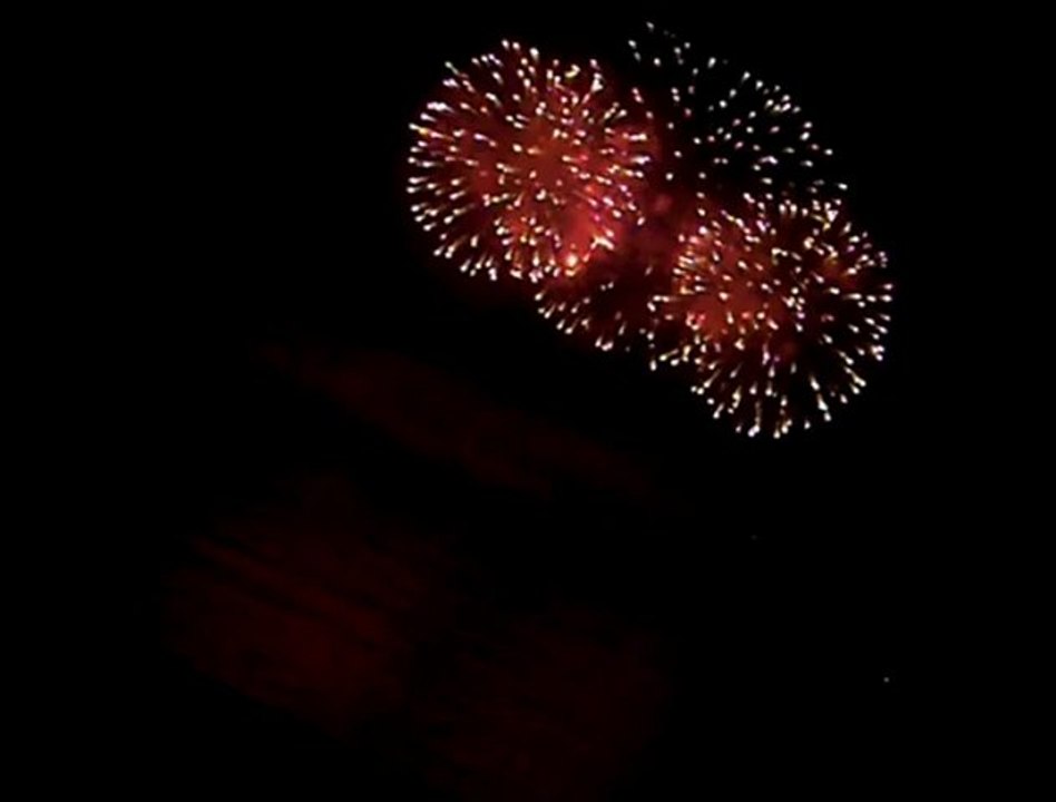 FOGO ARTIFÍCO NO FINAL DO CONCERTO DE PAULO GONZO NA BAÍA DE CASCAIS