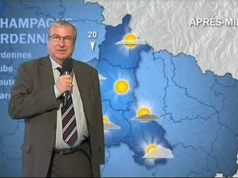 Bruno Bourg-Broc présente la météo à la Foire de Châlons