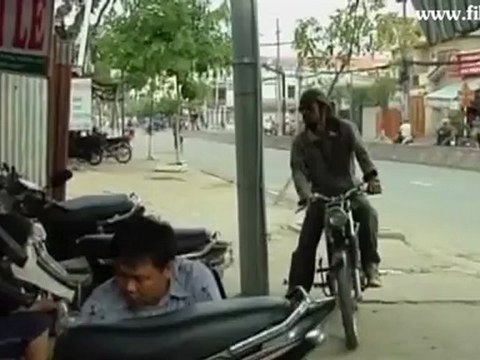 Film4vn.us-BuocquaBongtoi-OL-20.00