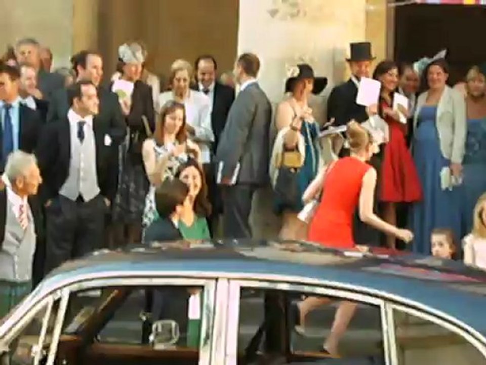 Un grand mariage franco-écossais : les mariés sur le départ