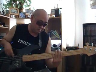 StreetWalking Shakatak basscover1 Bob Roha