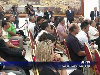 عباس يكلف الحكومة معالجة الازمة الاقتصادية