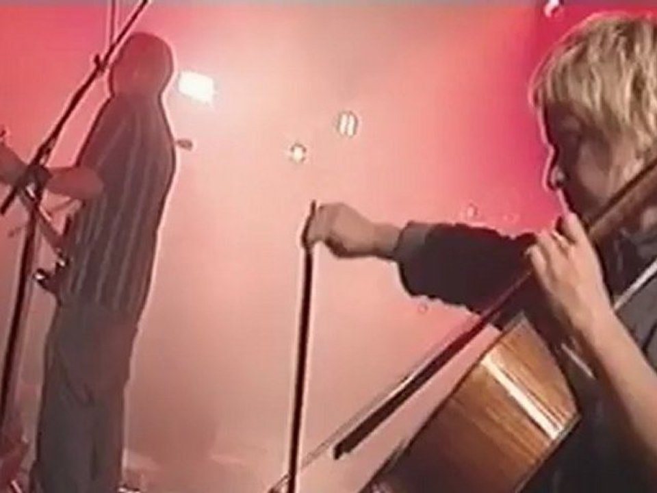 Mogwai - La Route Du Rock (2001) [PRO-SHOT]