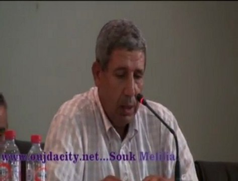 السيد مصطفى اعراب ـ مهندس بالجماعة الحضرية ـ يتحدث عن المراحل النهائية لورش اعادة بناء سوق مليلية بوجدة