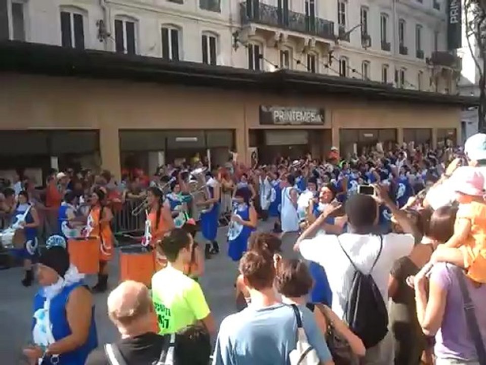 Defile biennale danse 2012 -1