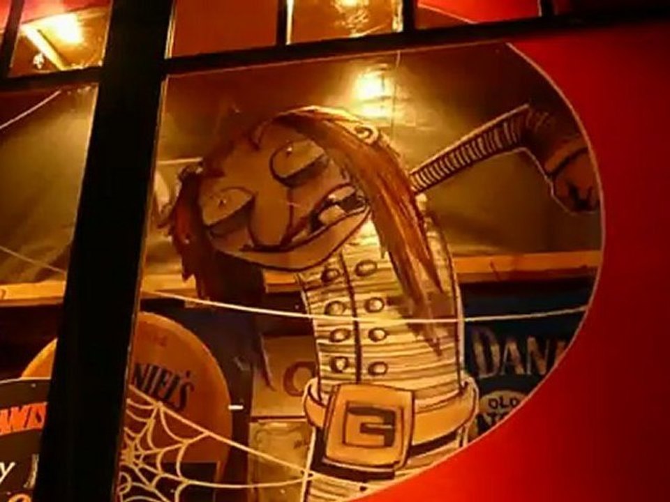 HALLOWEEN AUTOMATE sorciere charly caen 0033 6 14 01 79 27