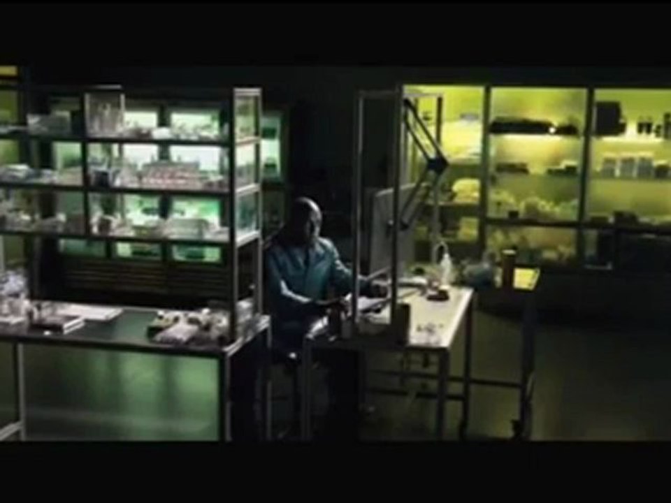 Dredd 3D - Clip