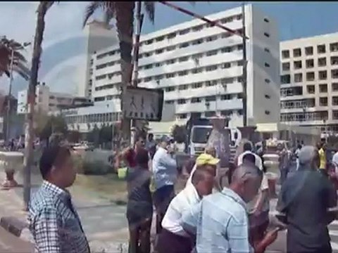 وقفة إحتجاجية لعمال النظافة ببورسعيد