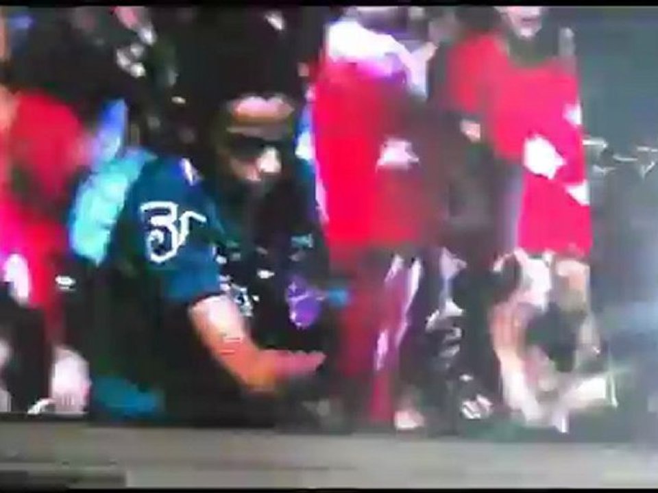 '9 Eylül' coşkusu İzmirde caddelere sığmadı