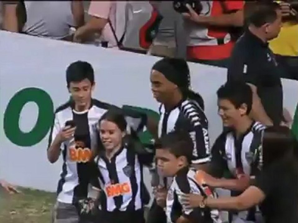 Brasileiro: Bernards Doppelpack beendet Mineiros Durststrecke